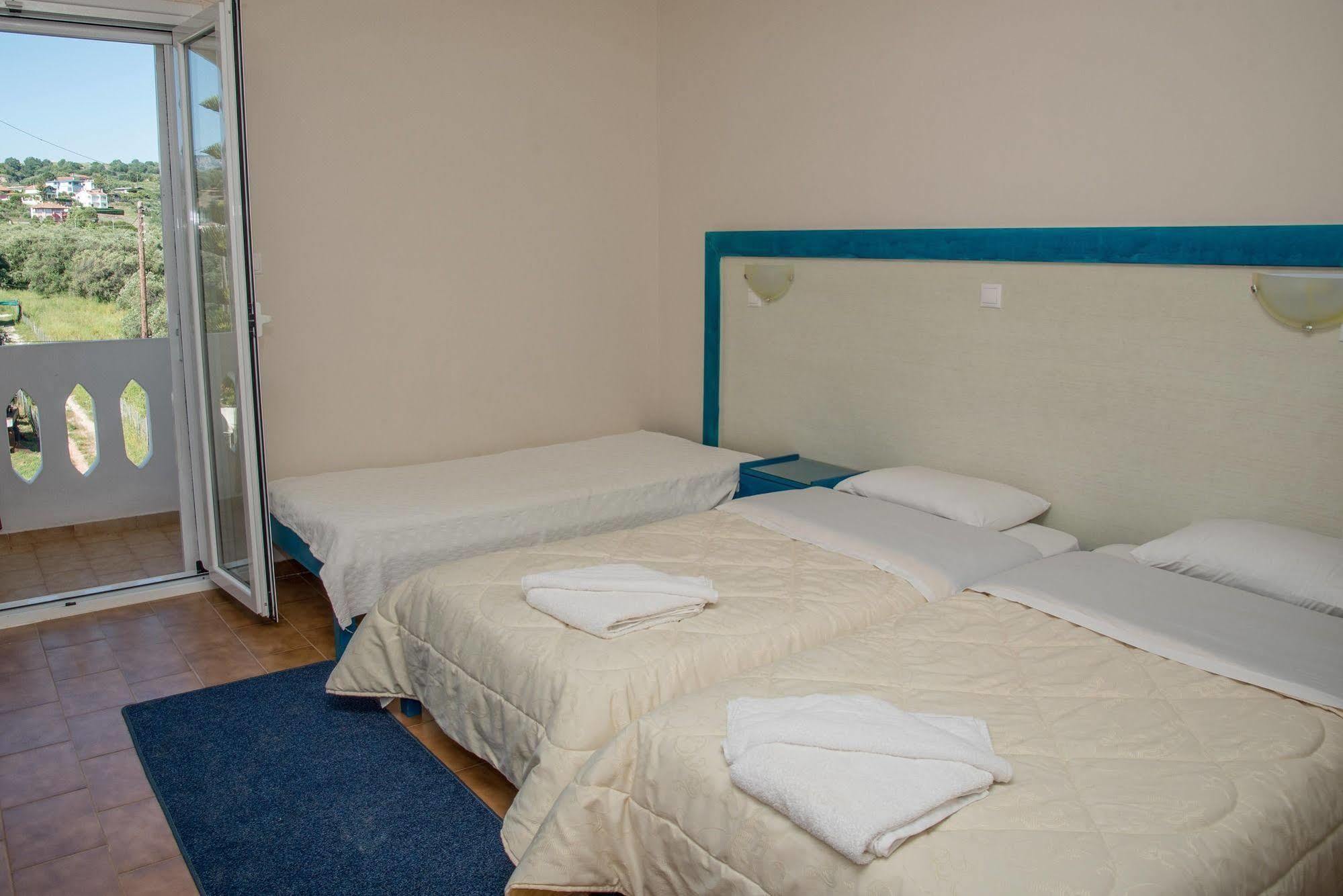 Poseidon Beach Hotel Kastrosikia Exterior foto